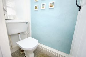 Downstairs W.C.- click for photo gallery